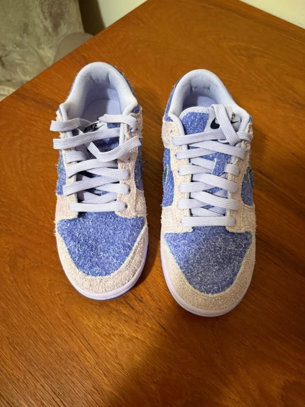 nike childs suede sneeker tan/purple size 5.5